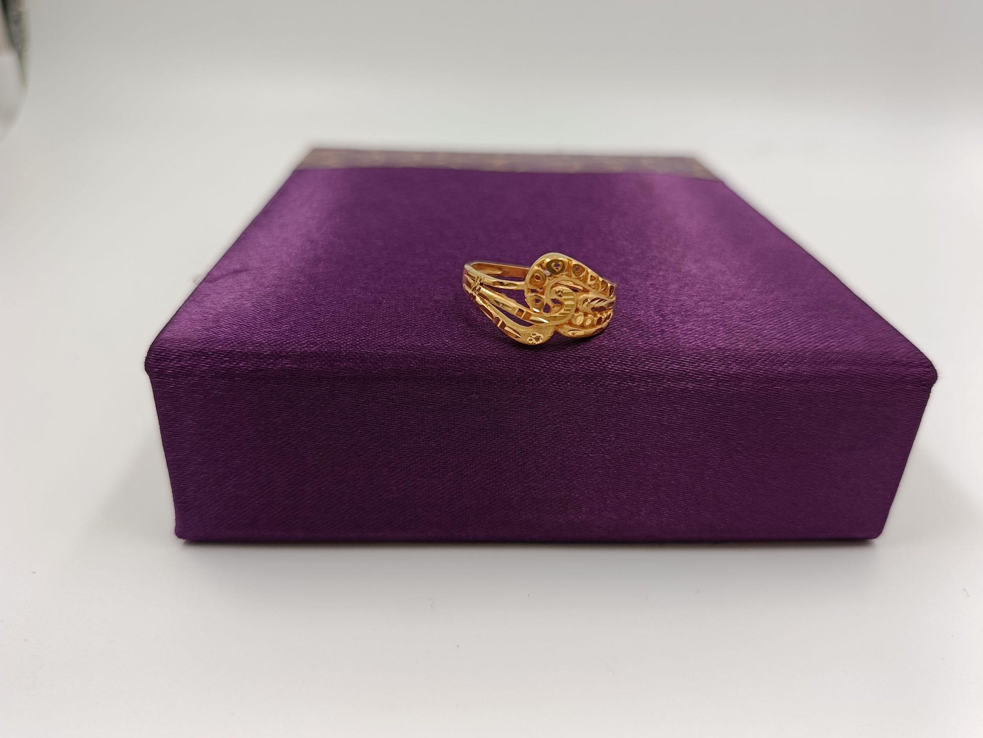 Women's Ring