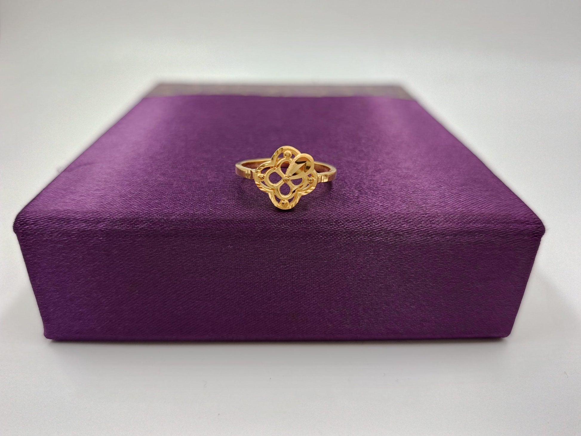 Women's Ring