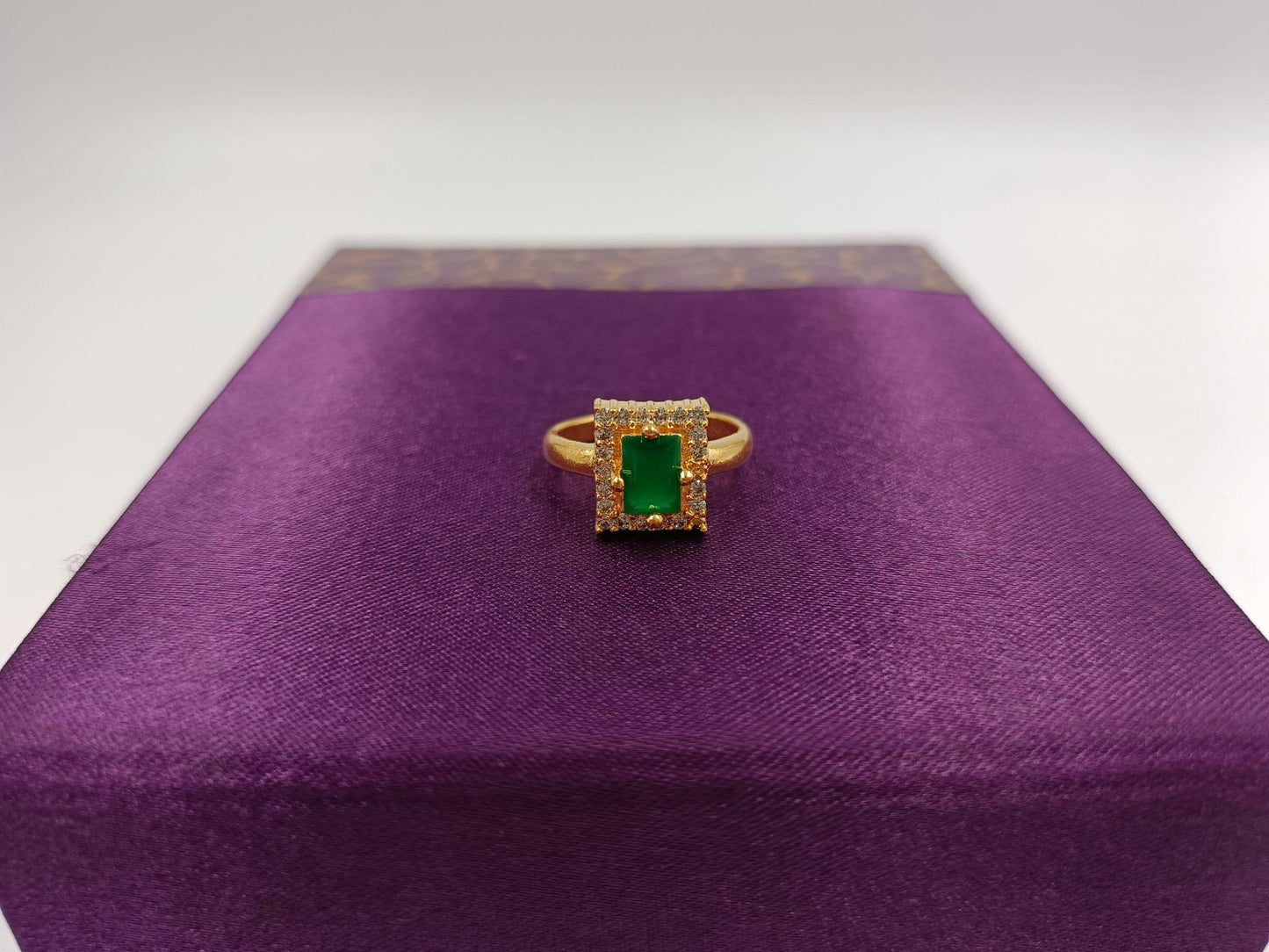 Women's Ring