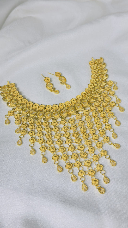 Forming Necklace