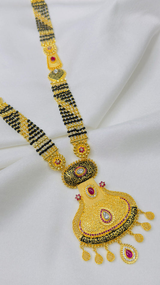 Forming Long Mangalsutra