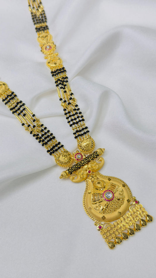 Forming Long Mangalsutra