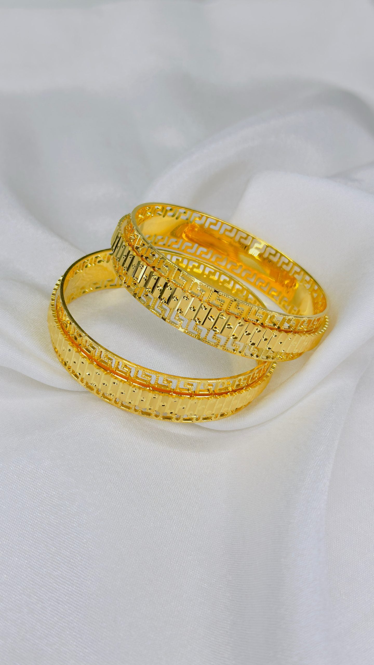 Forming 2 pc’s Bangles