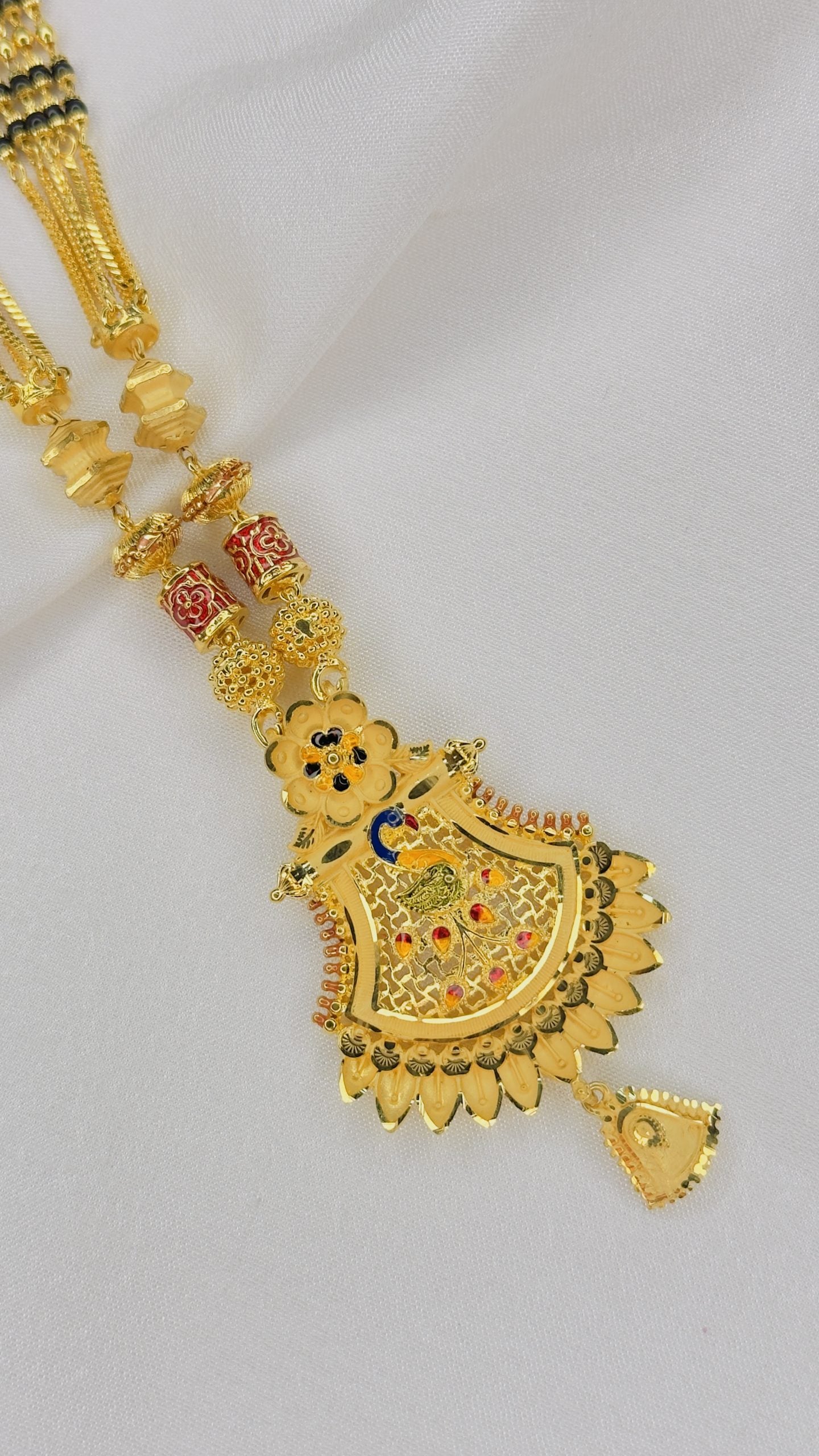 Forming Long Mangalsutra
