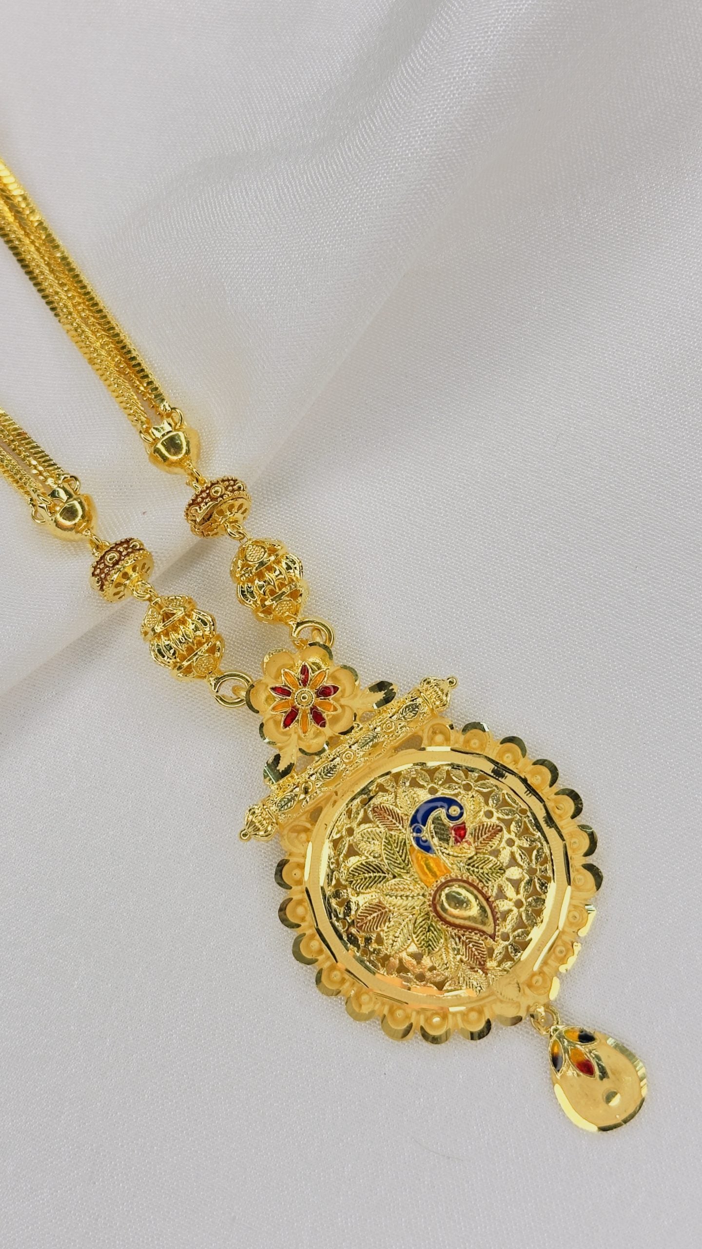 Forming Long Mangalsutra