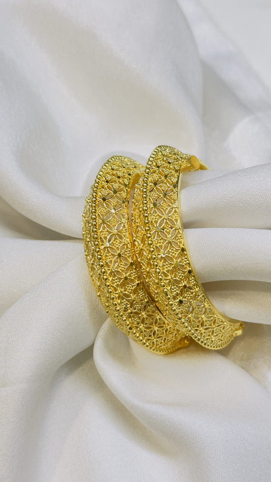 Forming 2 pc’s Bangales