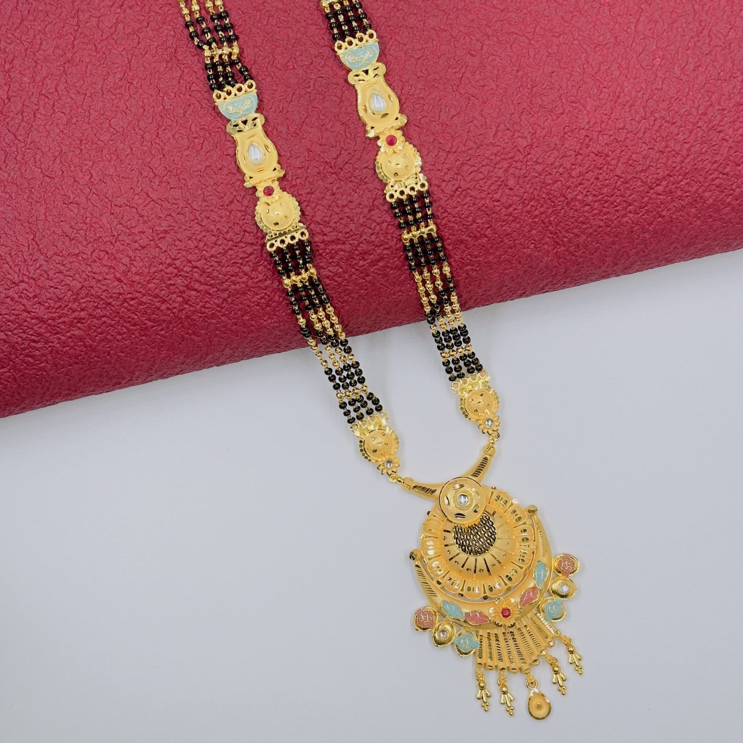 Forming Long Mangalsutra