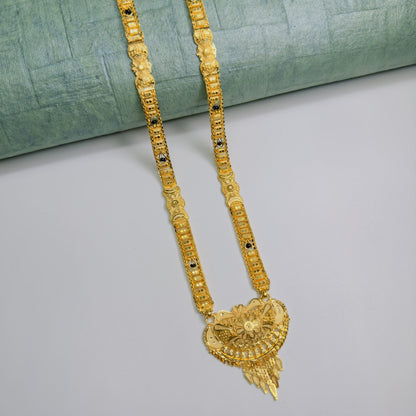 Forming Long Mangalsutra