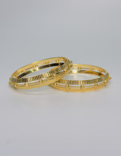 Forming 2 pc's Bangles
