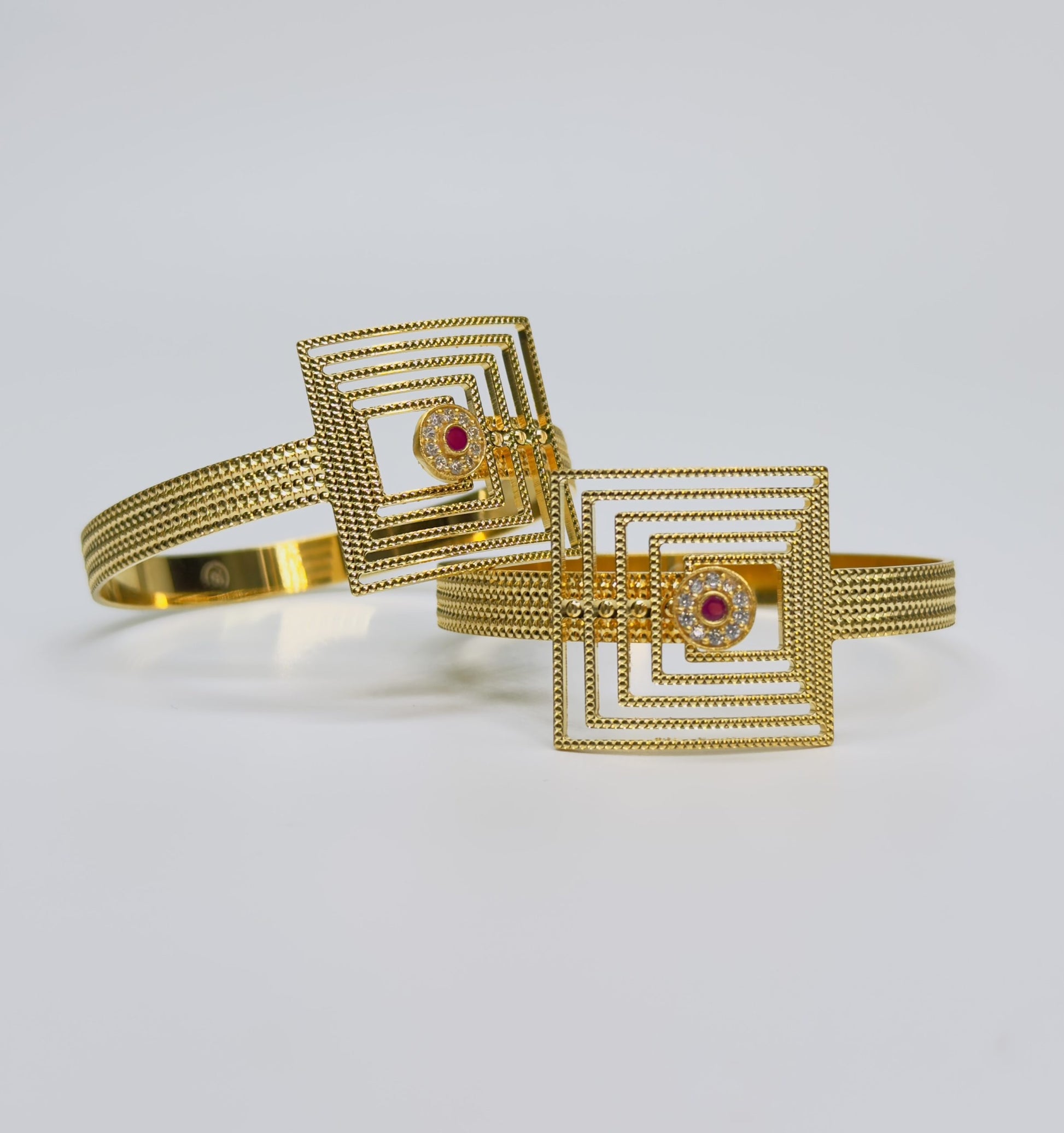 Forming 2 pc's Bangles