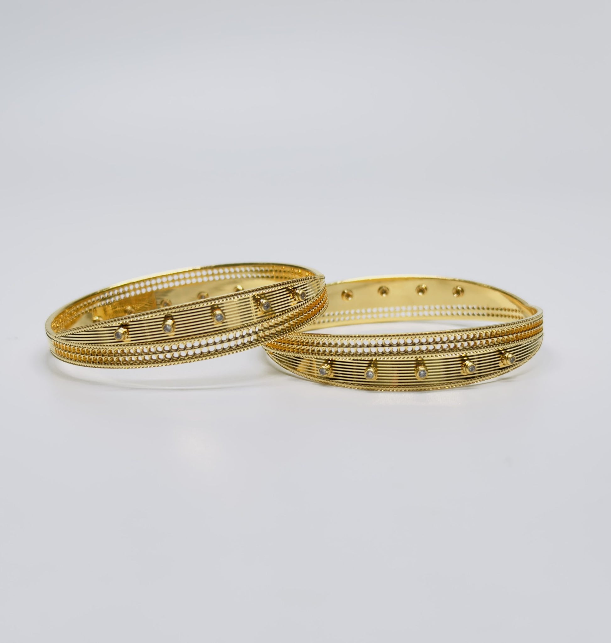 Forming 2 pc's Bangles