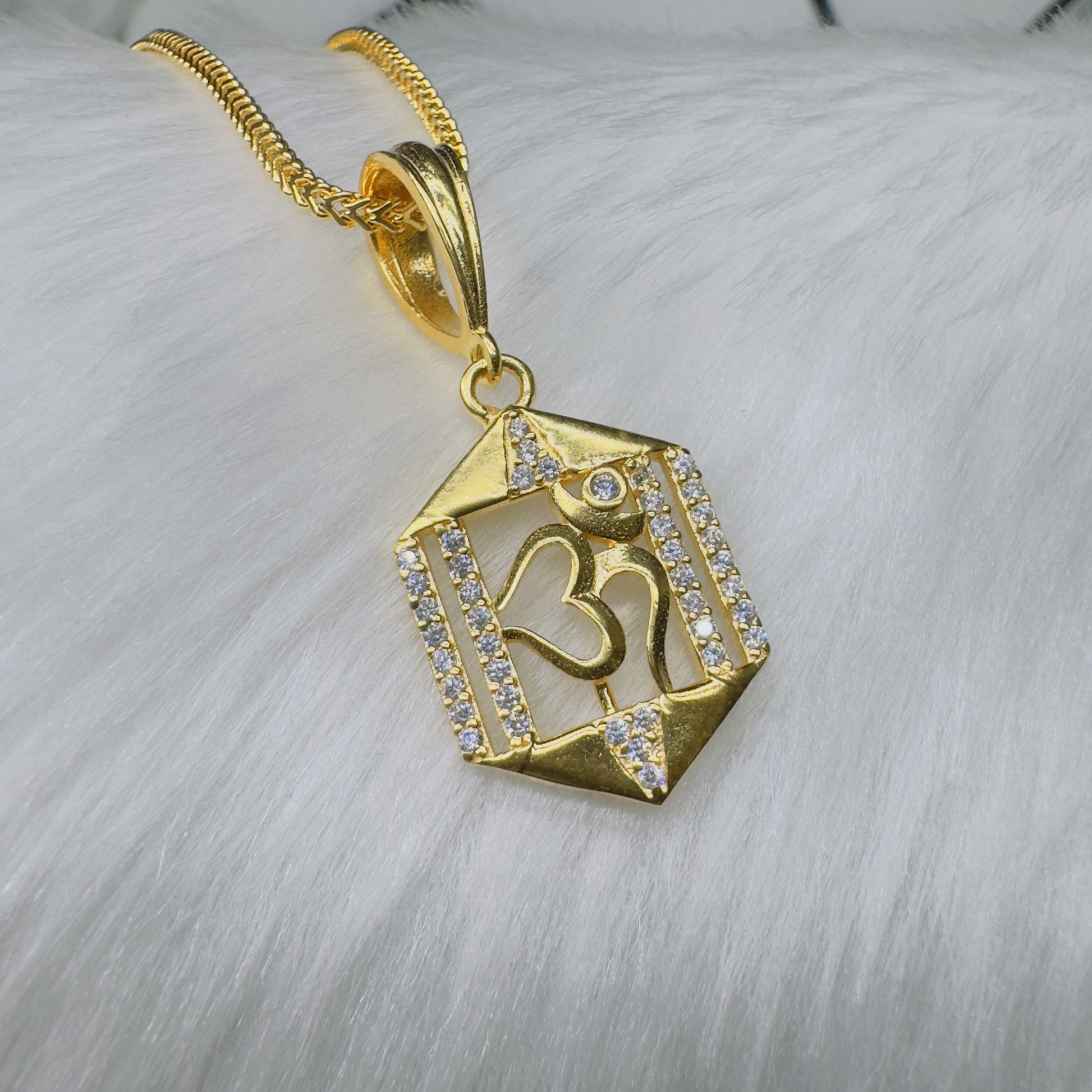 Chain Pendant