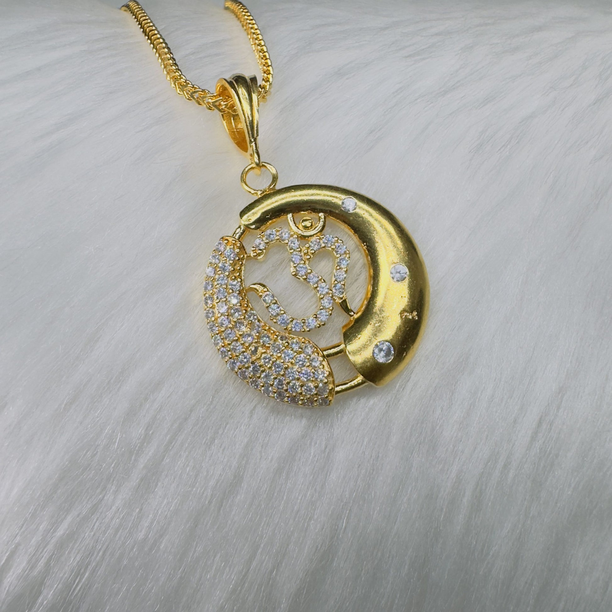 Chain Pendant
