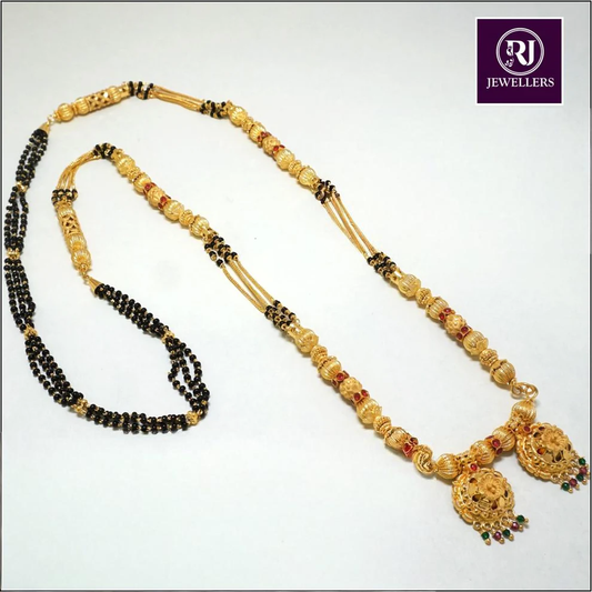 Forming Damru Mangalsutra