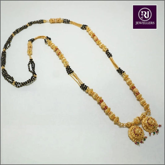 Forming Damru Mangalsutra