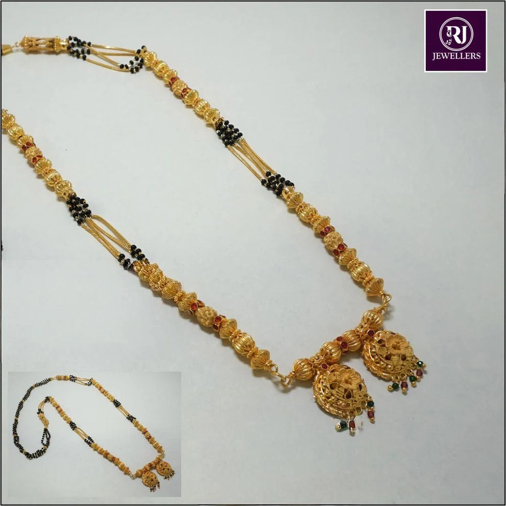 Forming Long Mangalsutra