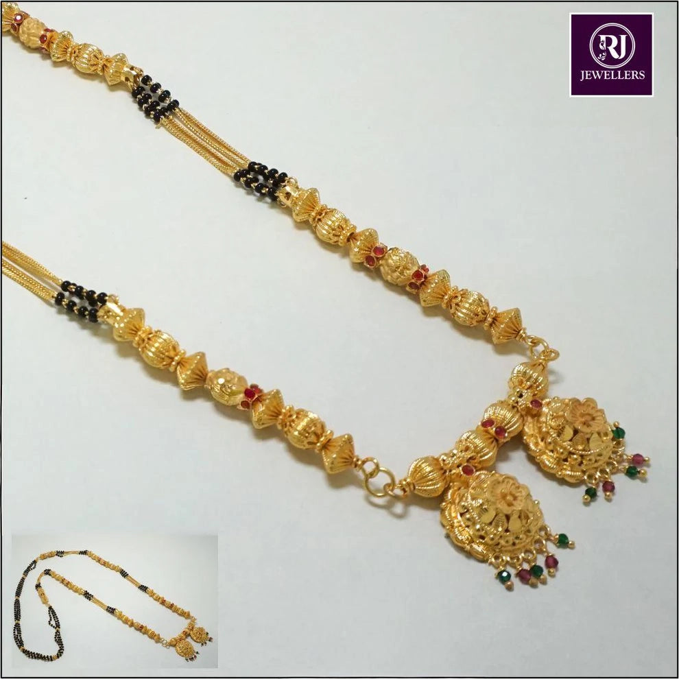 Forming Long Mangalsutra