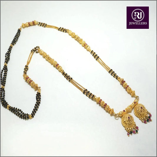 Forming Damru Mangalsutra